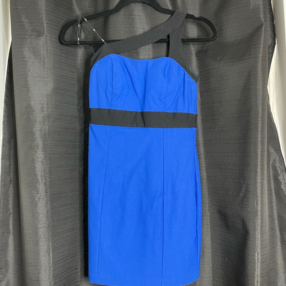 One shoulder dress